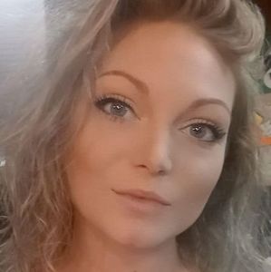 Meet your Posher, Lana